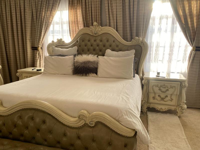 7 Bedroom Property for Sale in Queenstown Eastern Cape
